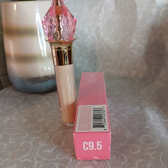 Jeffree Star MAGIC STAR Concealer - Picture 13 of 13